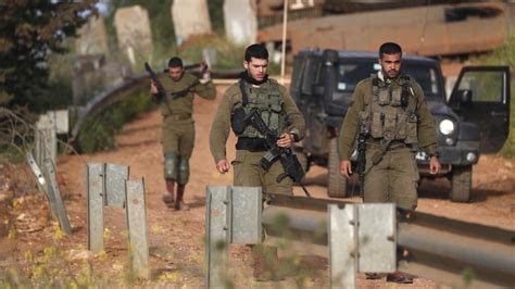 Médicos acusan a las tropas israelíes de profanar cadáveres y disparar contra civiles en un hospital que, según Israel, era “centro de mando” de Hamas